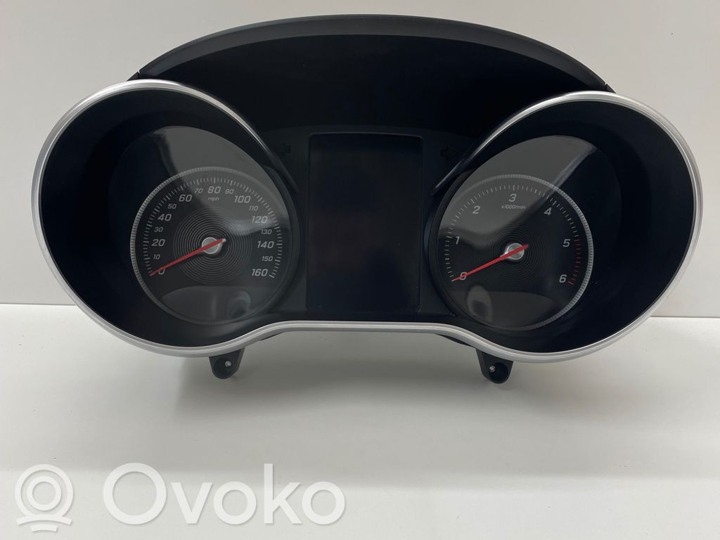Licznik / Prędkościomierz   A2059001418