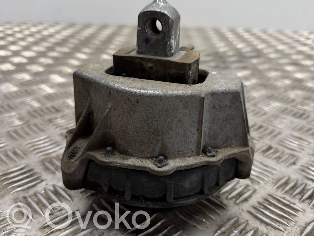 BMW 3 G20 G21 Engine mount bracket 