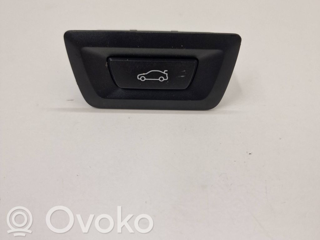 BMW iX3 G08 Tailgate/boot open switch button 
