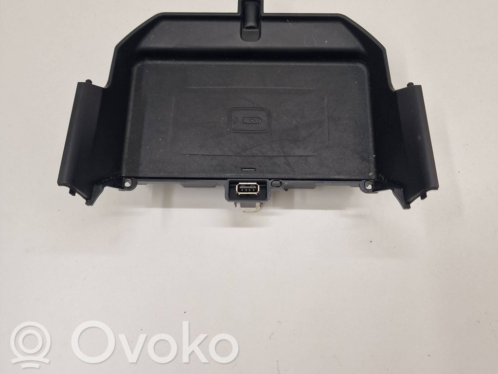 BMW 5 G30 G31 G38 Modul încărcare wireless 