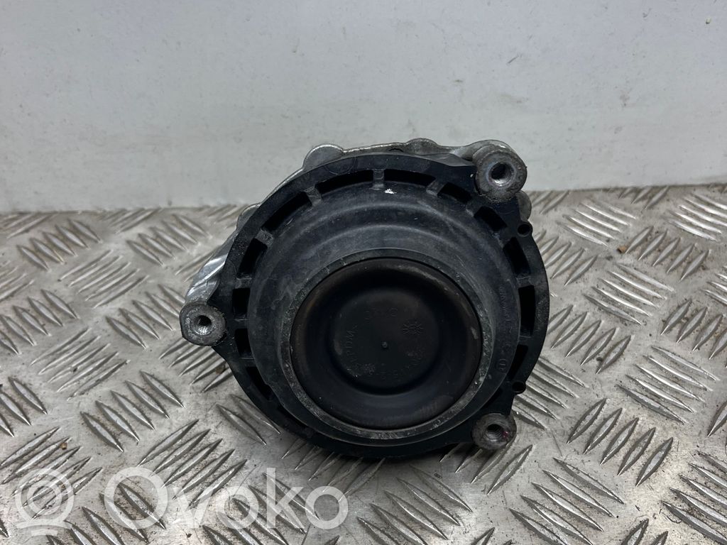 BMW 3 G20 G21 Engine mount bracket 