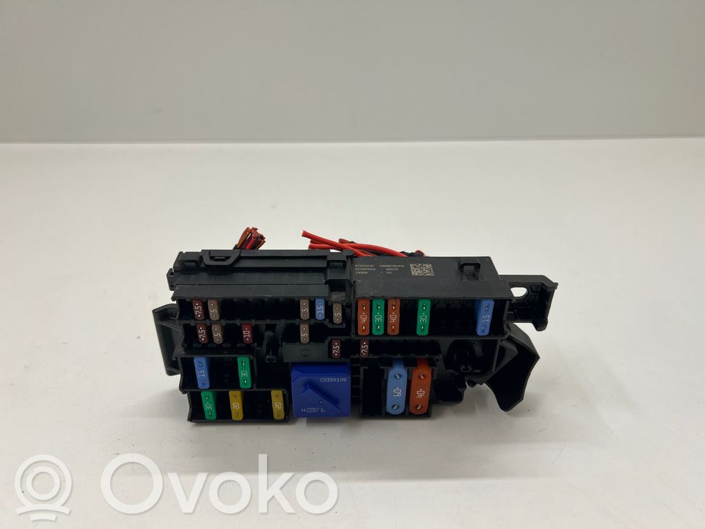 BMW X1 U11 Módulo de fusible 