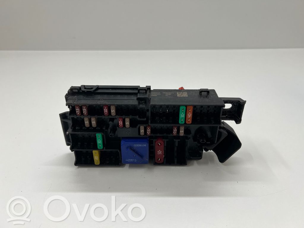 BMW X1 U11 Módulo de fusible 