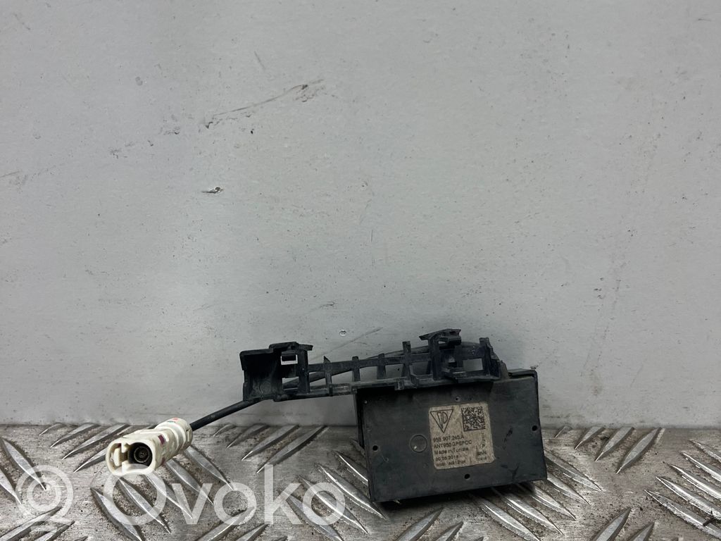 Porsche Macan (95B) Antenos stiprintuvas 