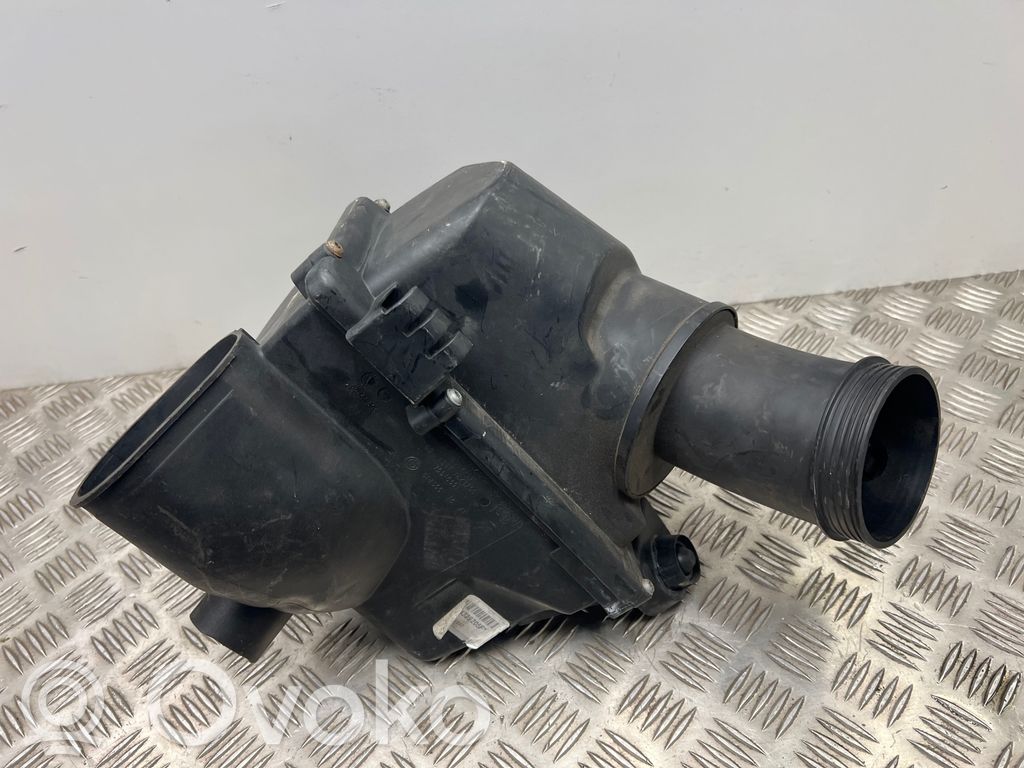 BMW 5 F10 F11 Luftfilterkasten 