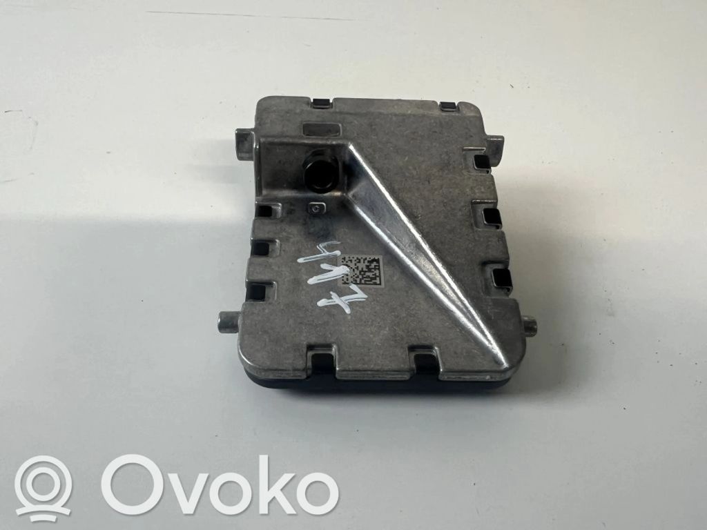 Toyota C-HR I Windshield/windscreen camera 