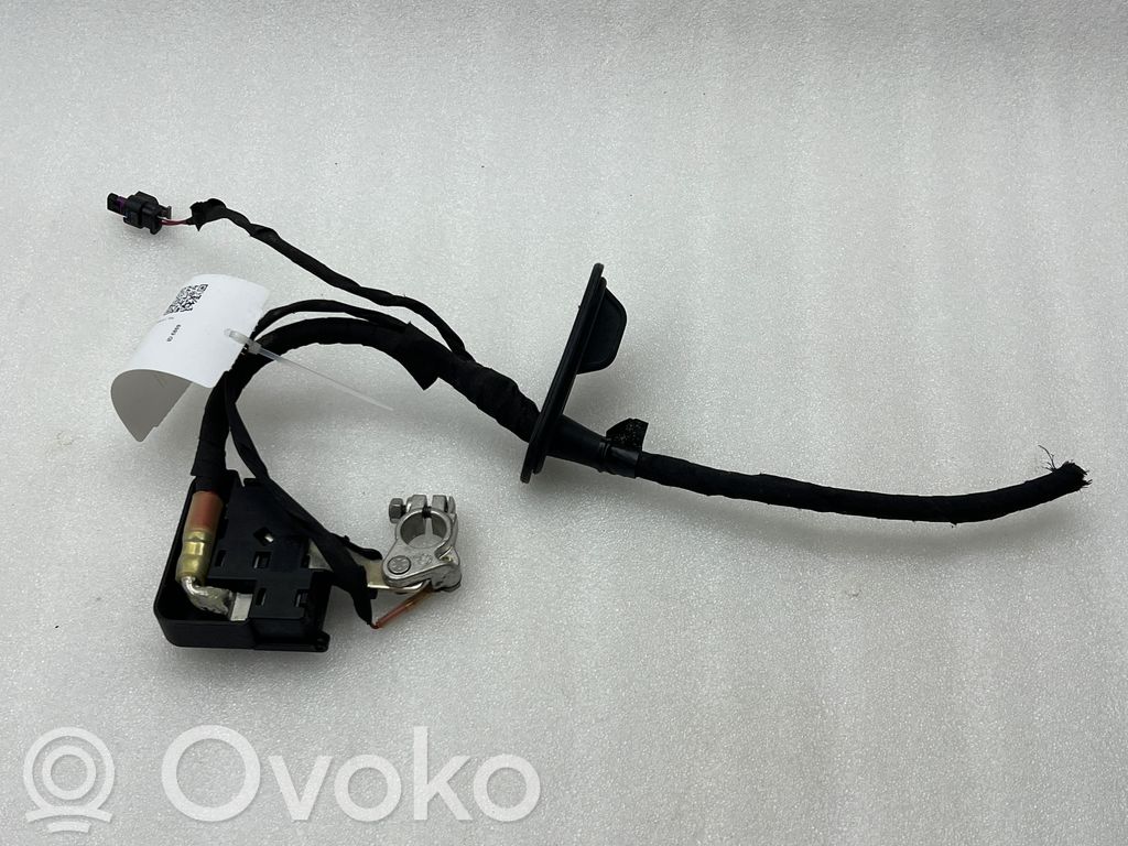 Plus-Kabelbaum   5C6937550A
