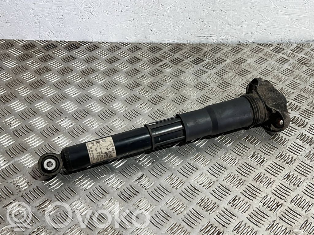 Audi Q4 e-tron Stoßdämpfer hinten 