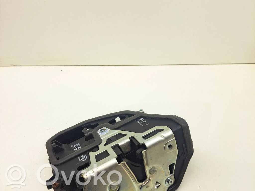 Front door lock   7229466,A048313,2013262059