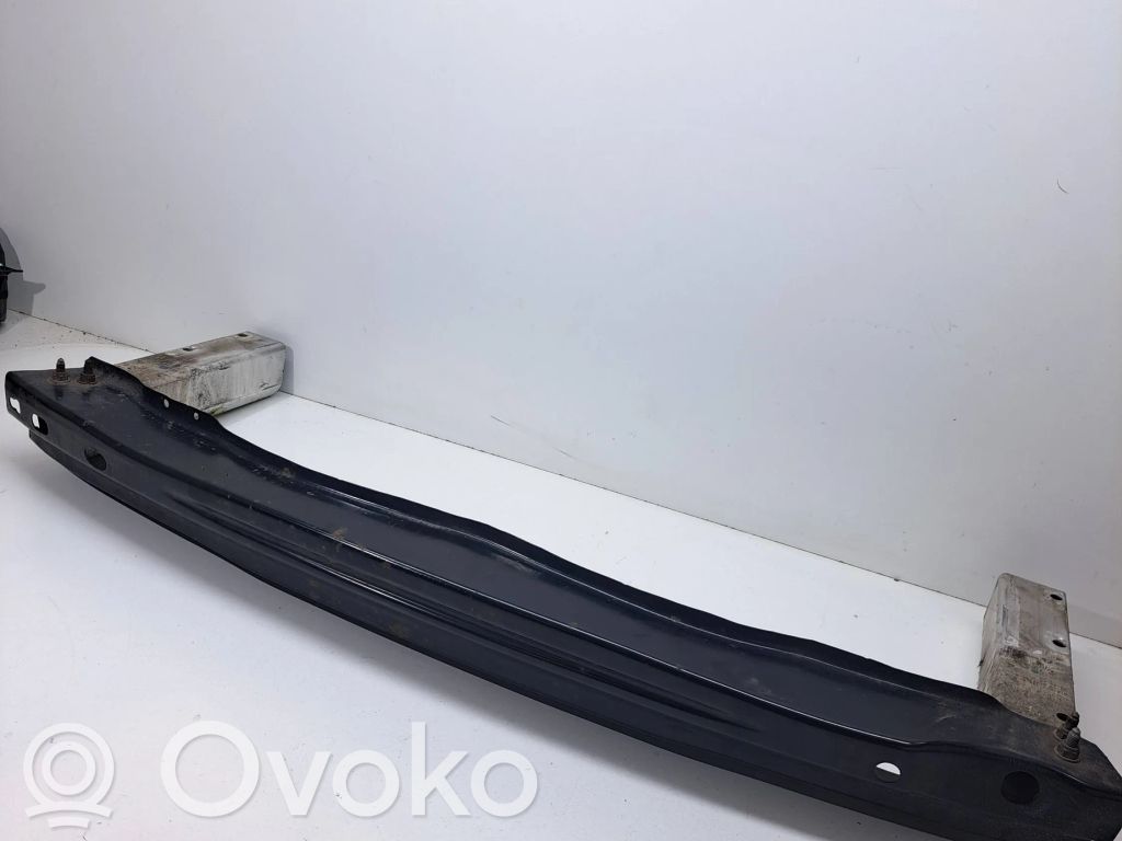 Audi A5 8T 8F Aizmugurē bampera balka 