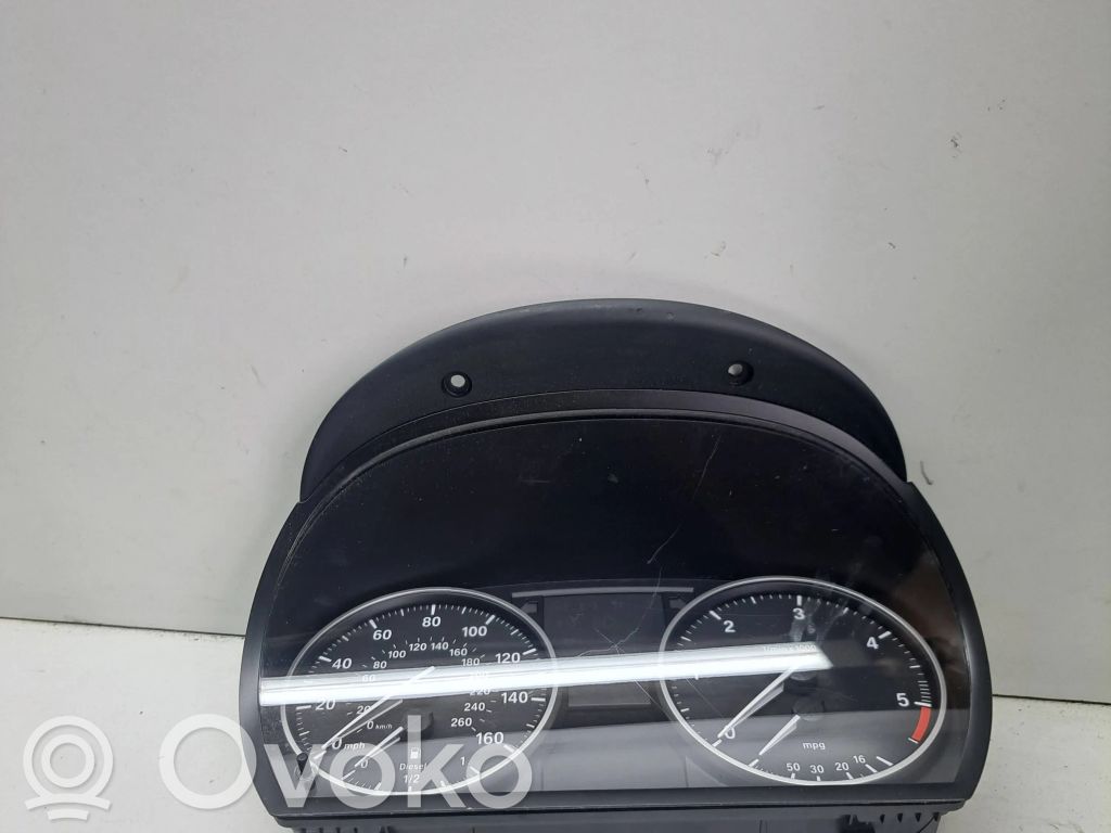 BMW 3 E90 E91 Spidometrs (instrumentu panelī) 