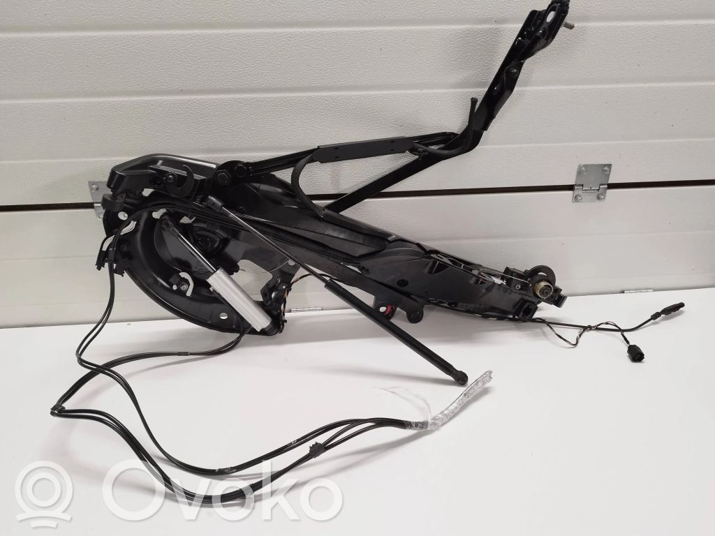 Volkswagen Eos Convertible roof hinge 