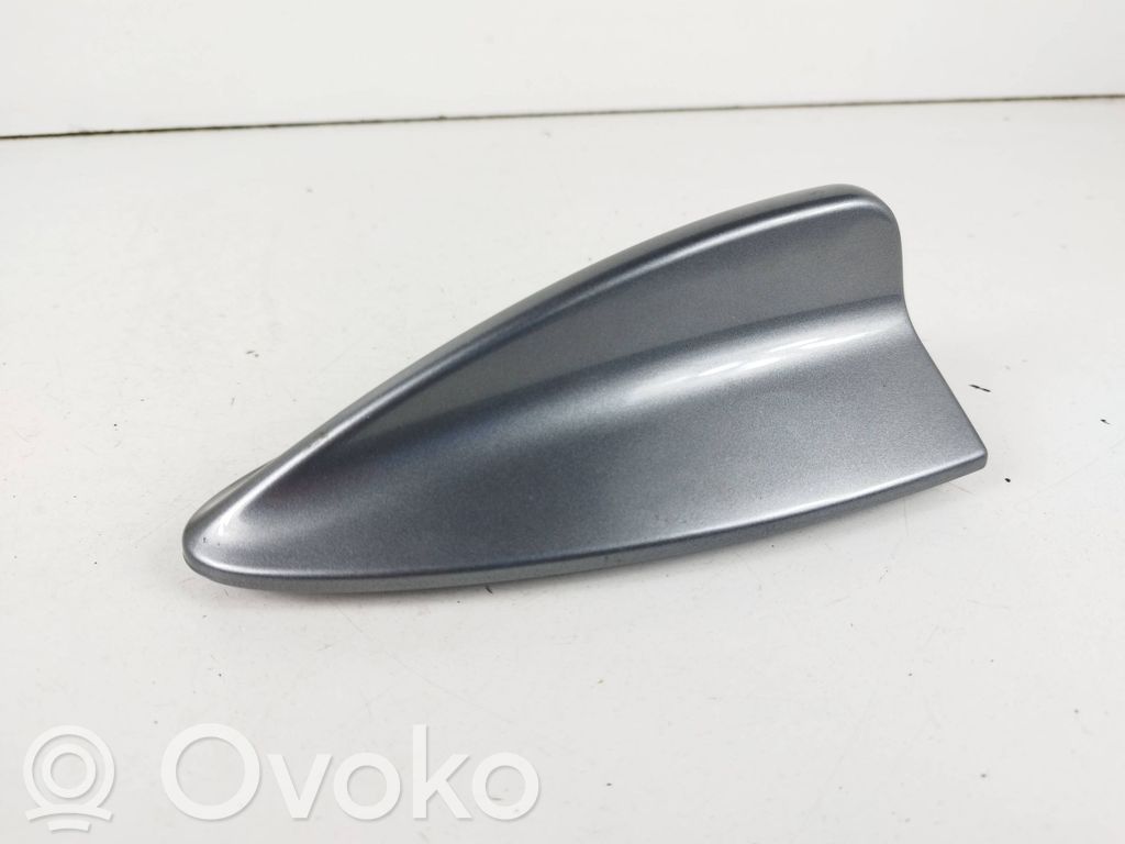 BMW 3 E90 E91 Stogo (GPS) antenos dangtelis 