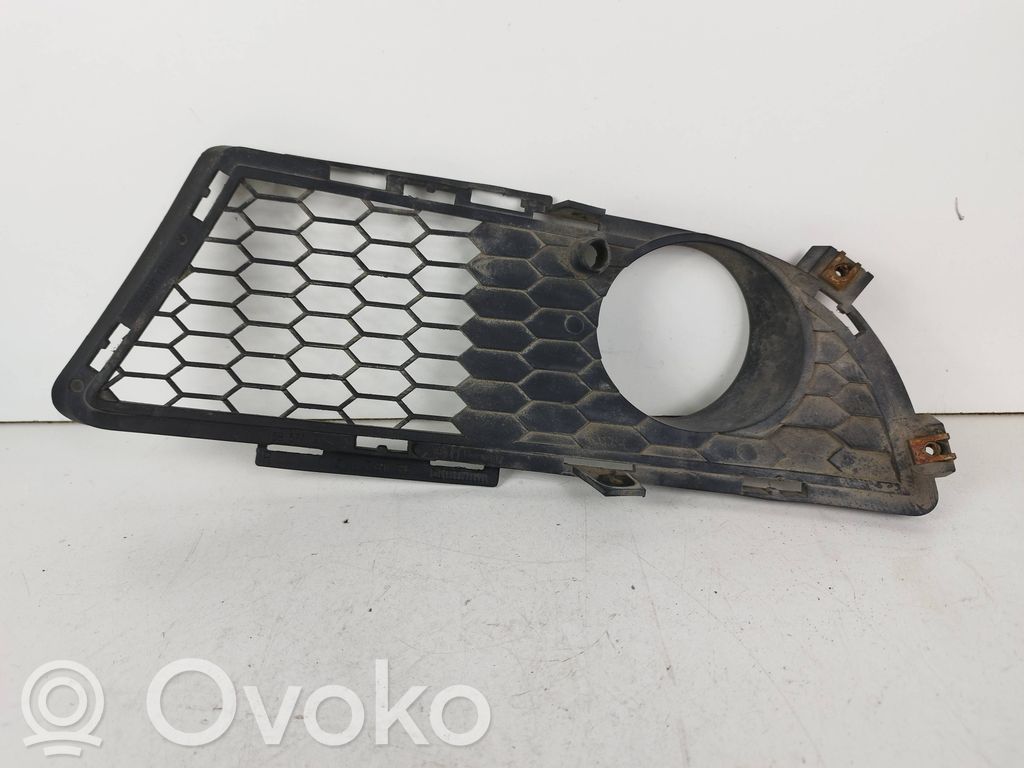 BMW 3 E90 E91 Front fog light trim/grill 
