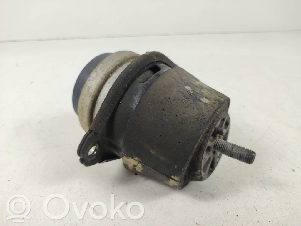 Engine mount bracket   7L8199131A,15082006