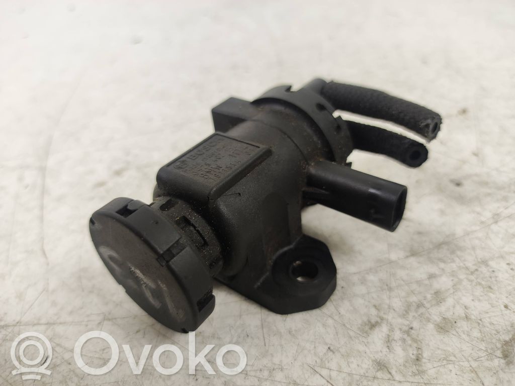 BMW 1 E81 E87 Solenoīda vārsts 