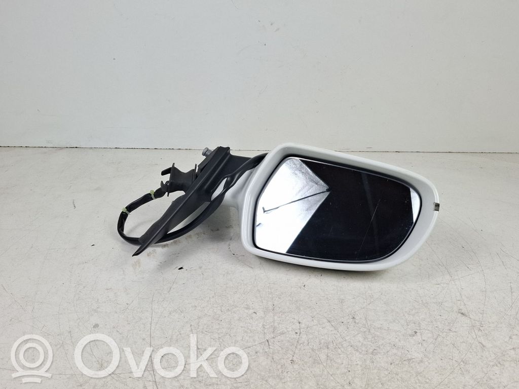 Audi A4 S4 B8 8K Etuoven sähköinen sivupeili 