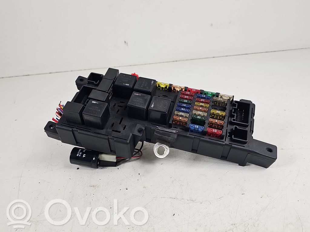 Volvo V70 Fuse module 