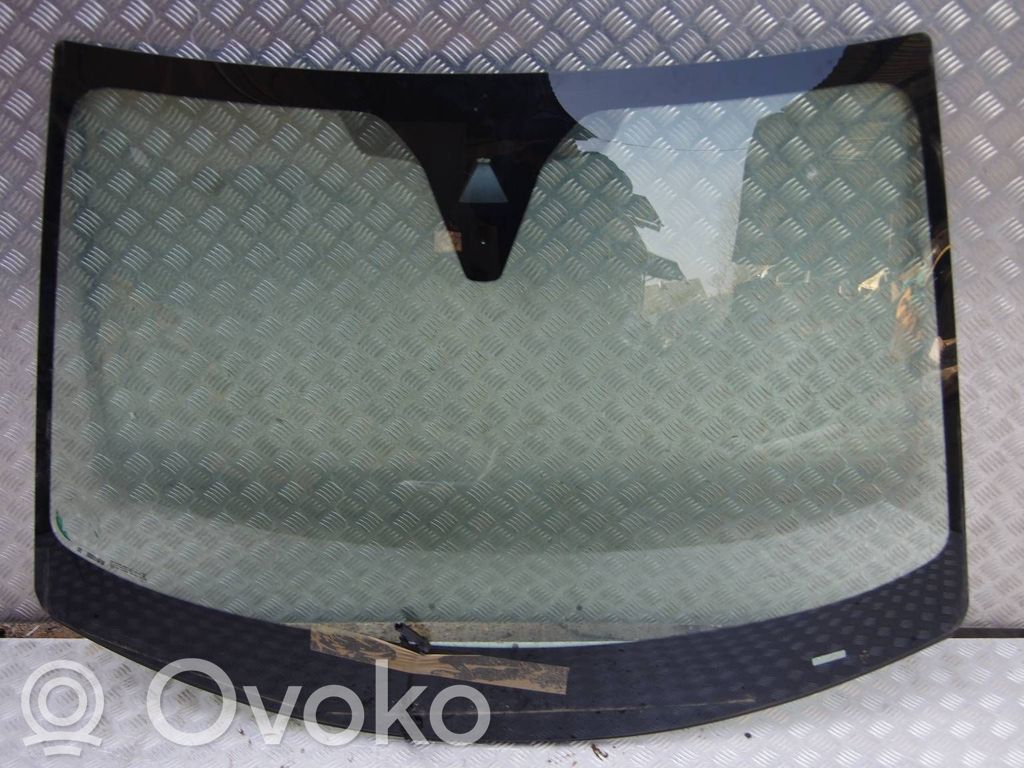Citroen C5 Front windscreen/windshield window 