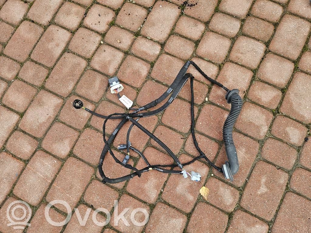 Opel Combo E Rear door wiring loom 