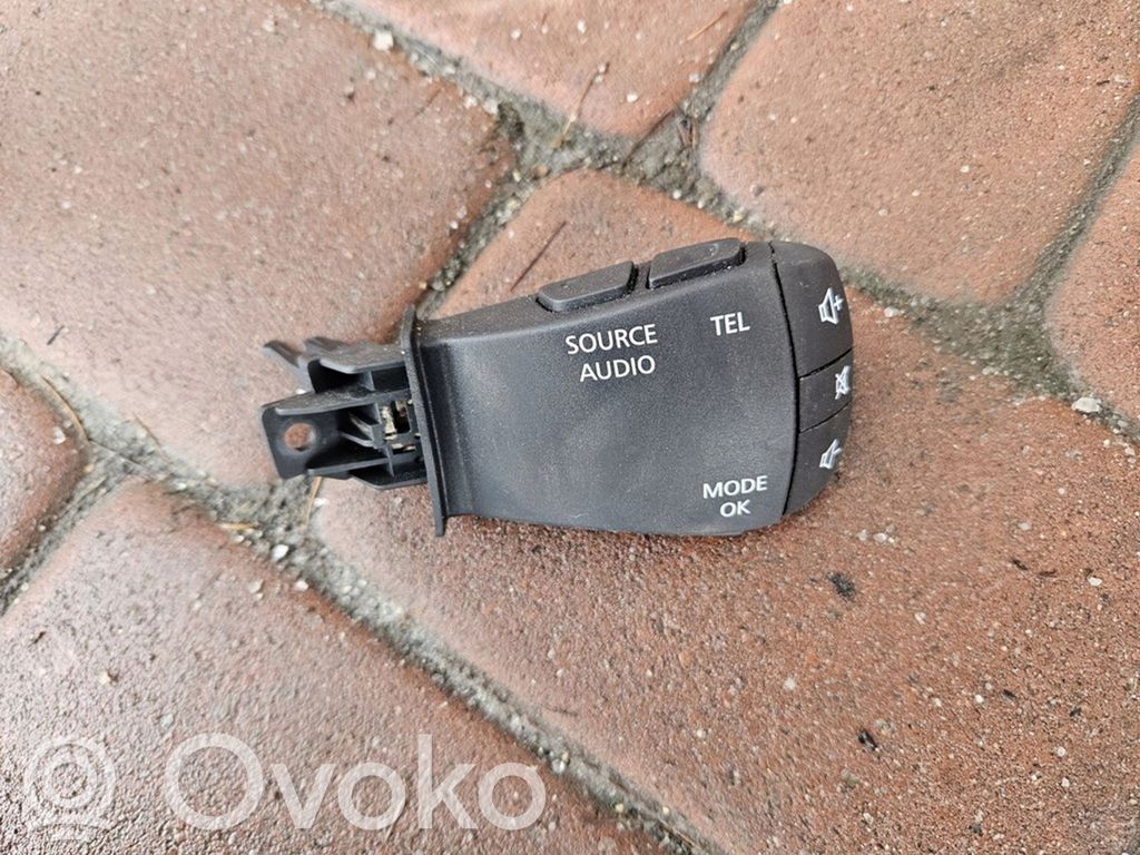 Renault Megane IV Multifunctional control switch/knob 