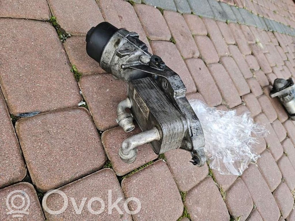 Opel Insignia A Mocowanie / uchwyt filtra oleju 