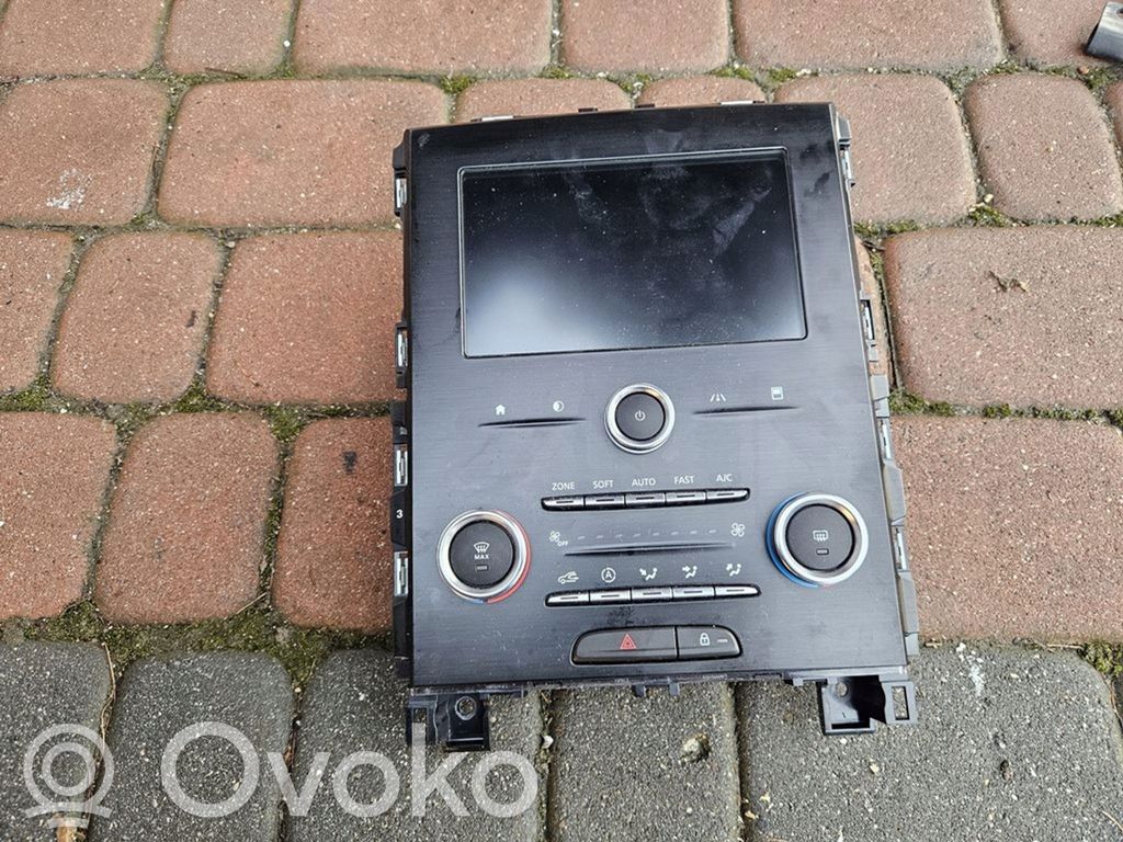 Renault Megane IV Radio/CD/DVD/GPS head unit 