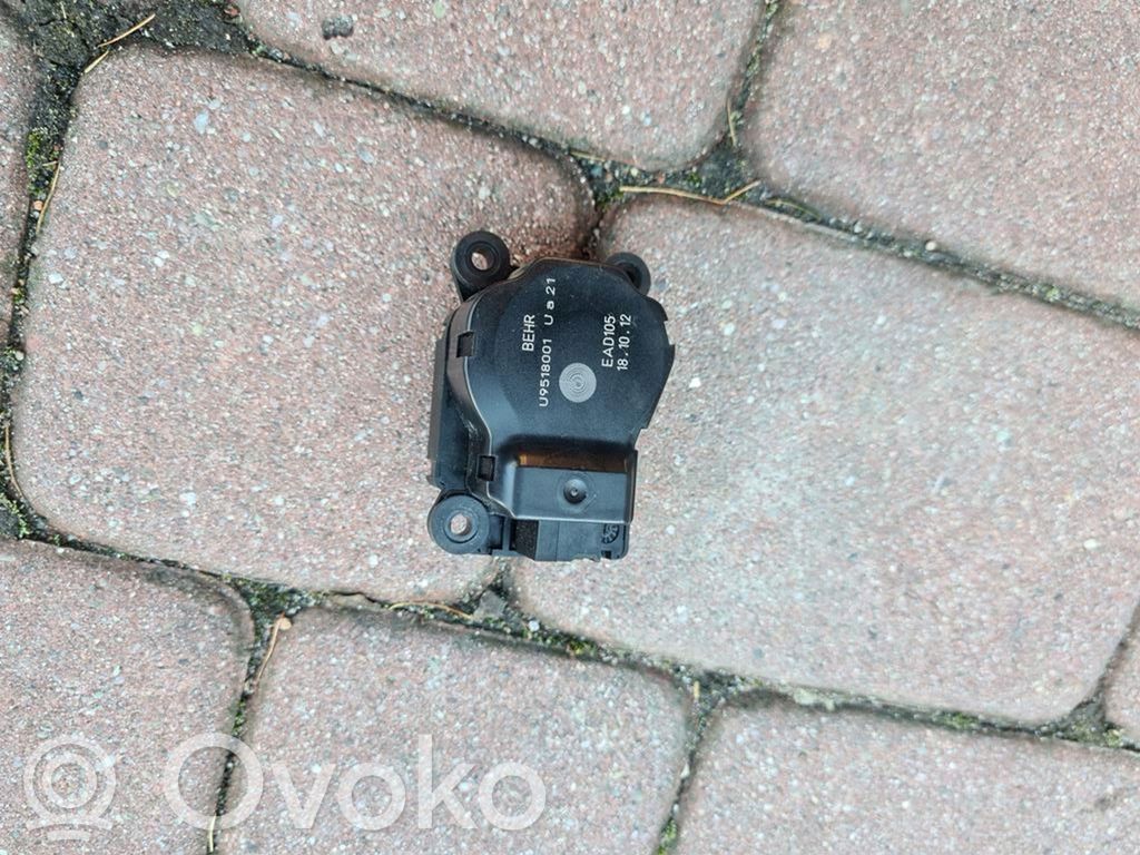 Opel Astra J Stellmotor Heizung Klima 