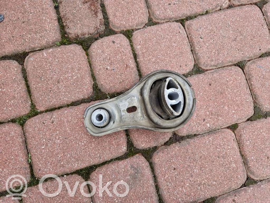 Renault Master III Engine mount bracket 