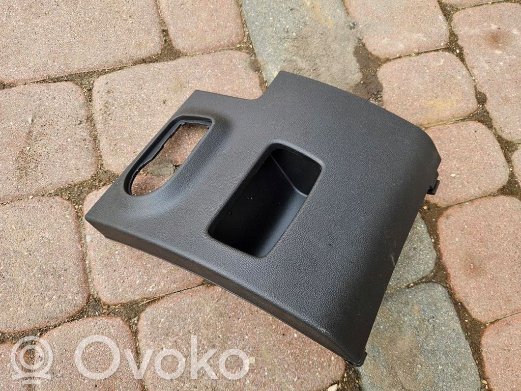 Opel Corsa E Panelės apdailos skydas (apatinis) 