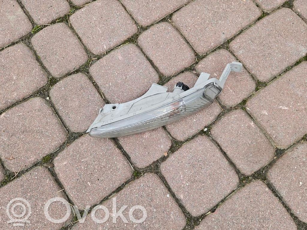 Opel Astra J Etusuuntavilkku 