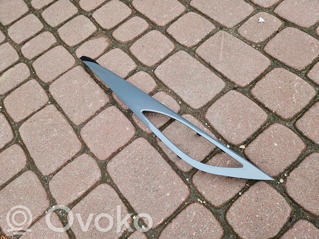 Opel Insignia B Ramka schowka deski rozdzielczej 