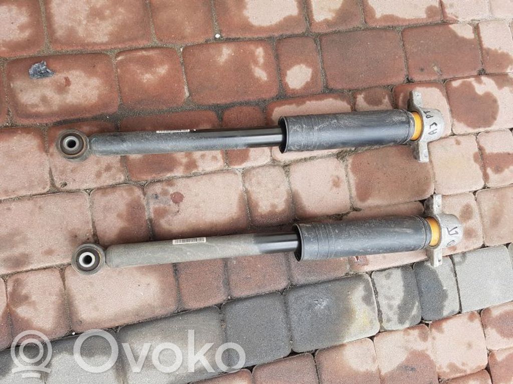 Opel Astra J Amortyzator tylny 