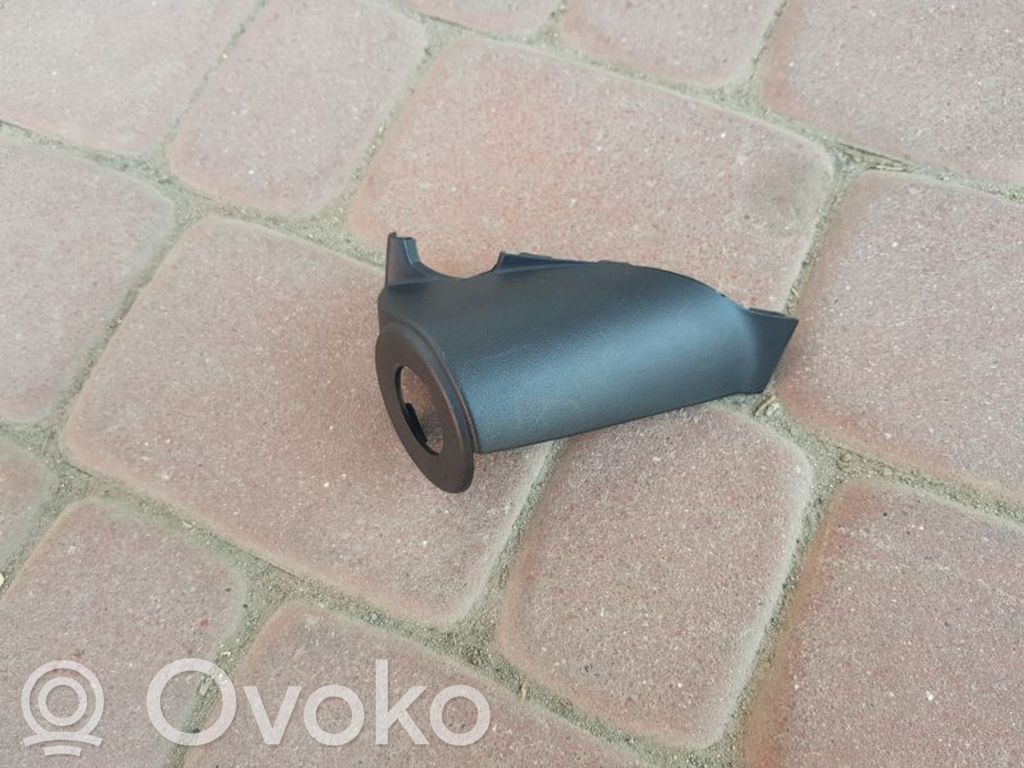 Opel Astra J Ohjauspyörän pylvään verhoilu 