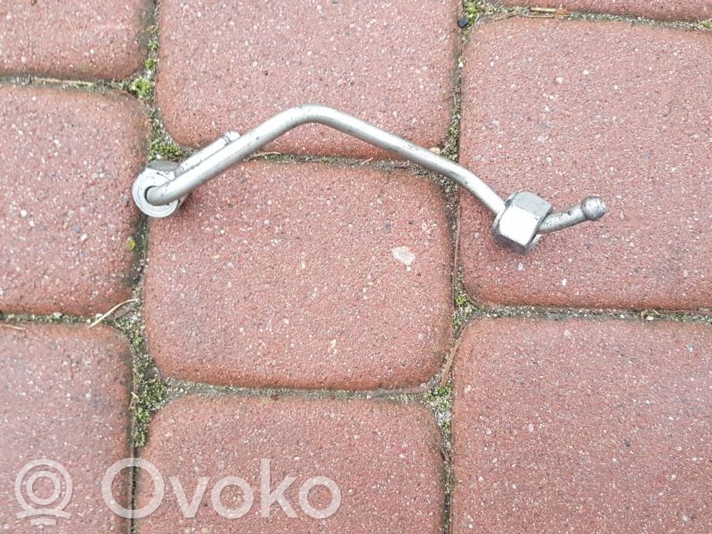 Opel Movano B Polttoaineputken letku 