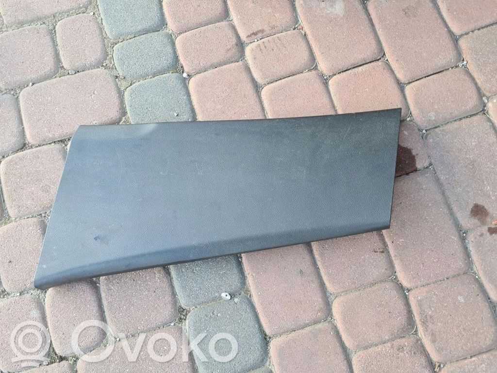 Opel Meriva B Pilar (B) (inferior) 