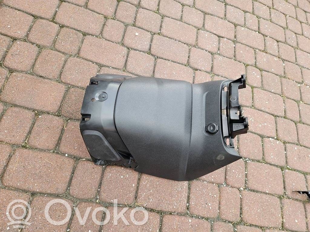 Opel Combo E Kojelaudan keskiverhoilu 