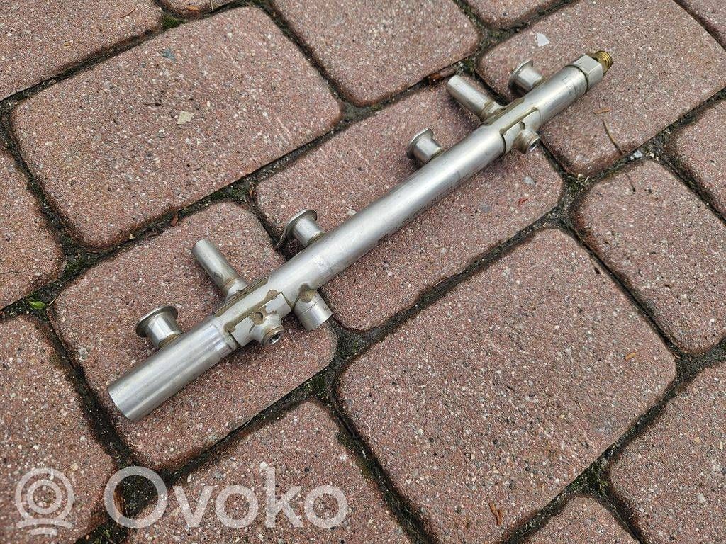 Volkswagen Golf VII Polttoainepääputki 