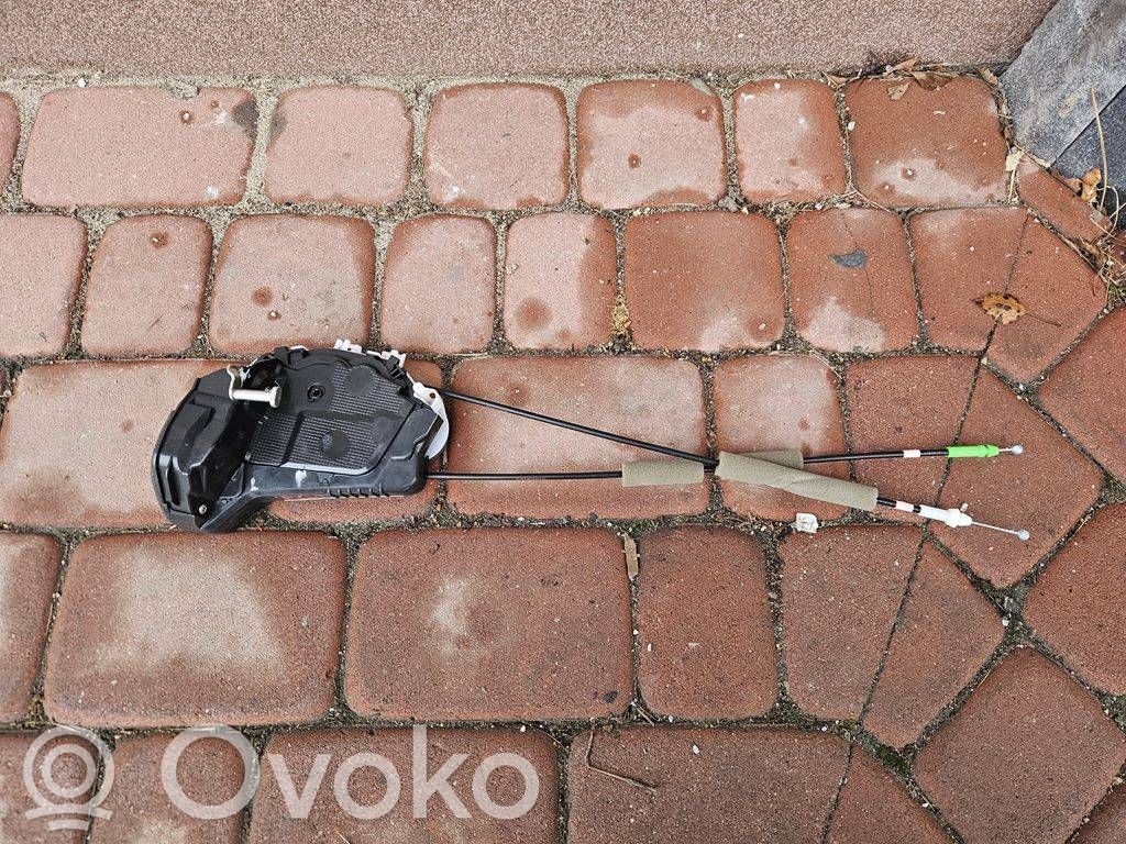 Toyota Aygo X Aizmugurē slēdzene 