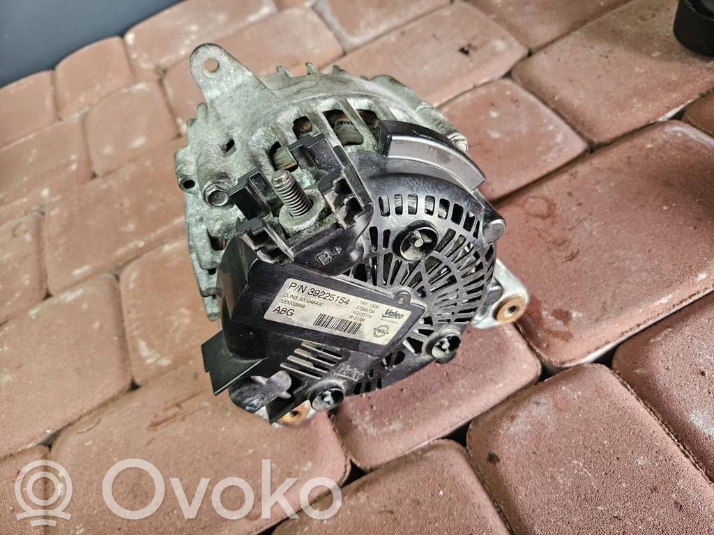 Opel Astra K Ģenerators 