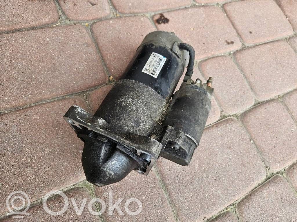 Opel Insignia A Starteris 