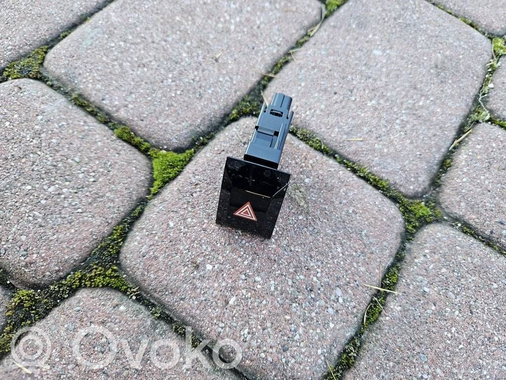 Hazard light switch   15F448,4481S1NC
