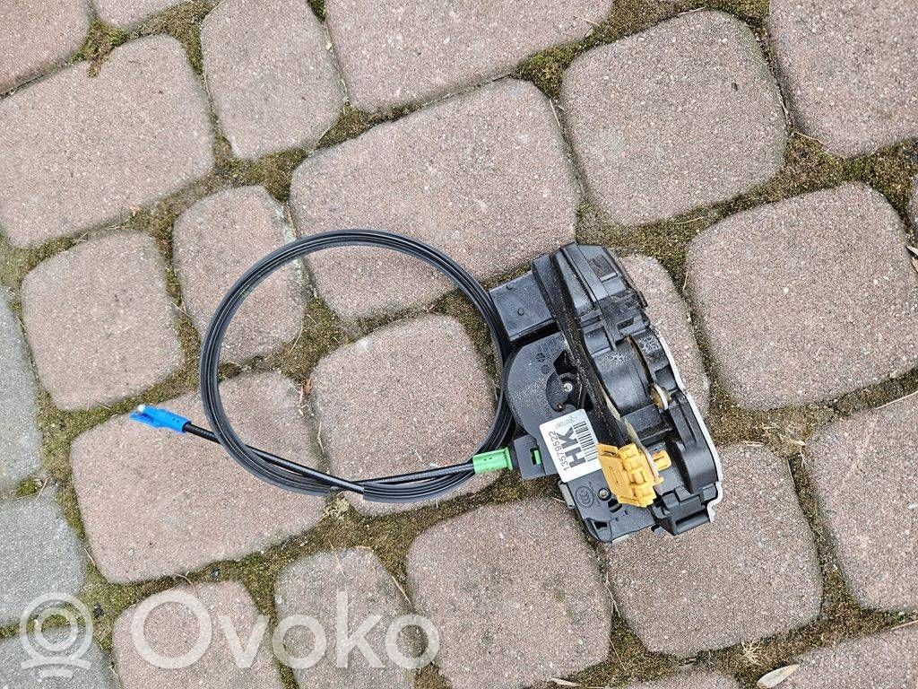 Opel Adam Front door lock 