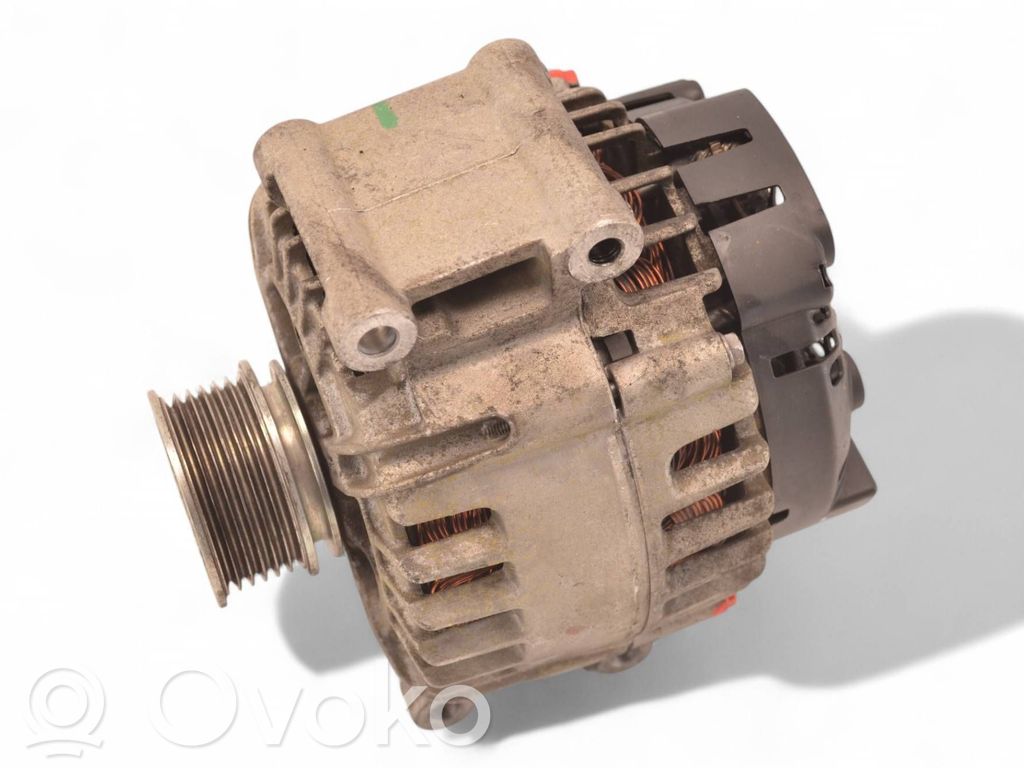 Volkswagen PASSAT CC Ģenerators 