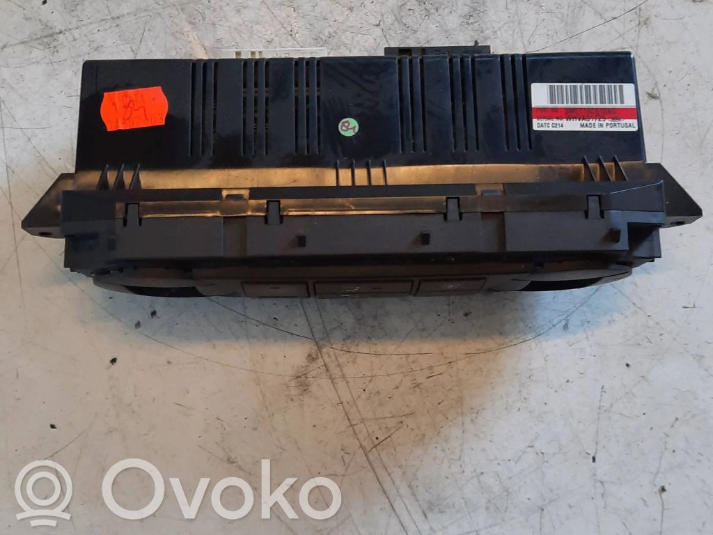 Ford C-MAX I Climate control unit 