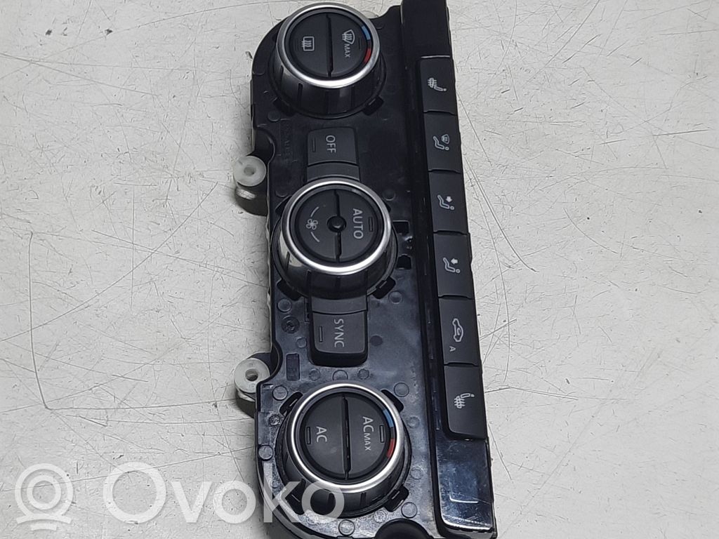 Volkswagen PASSAT B7 Przełącznik / Włącznik nawiewu dmuchawy 