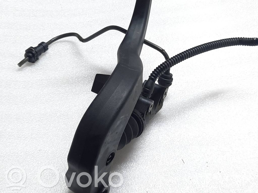 Mini One - Cooper R50 - 53 Clutch pedal 