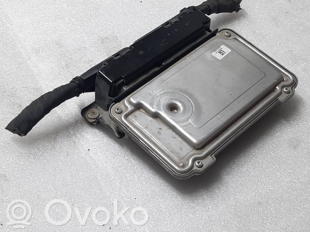 Volkswagen PASSAT B6 Engine control unit/module 