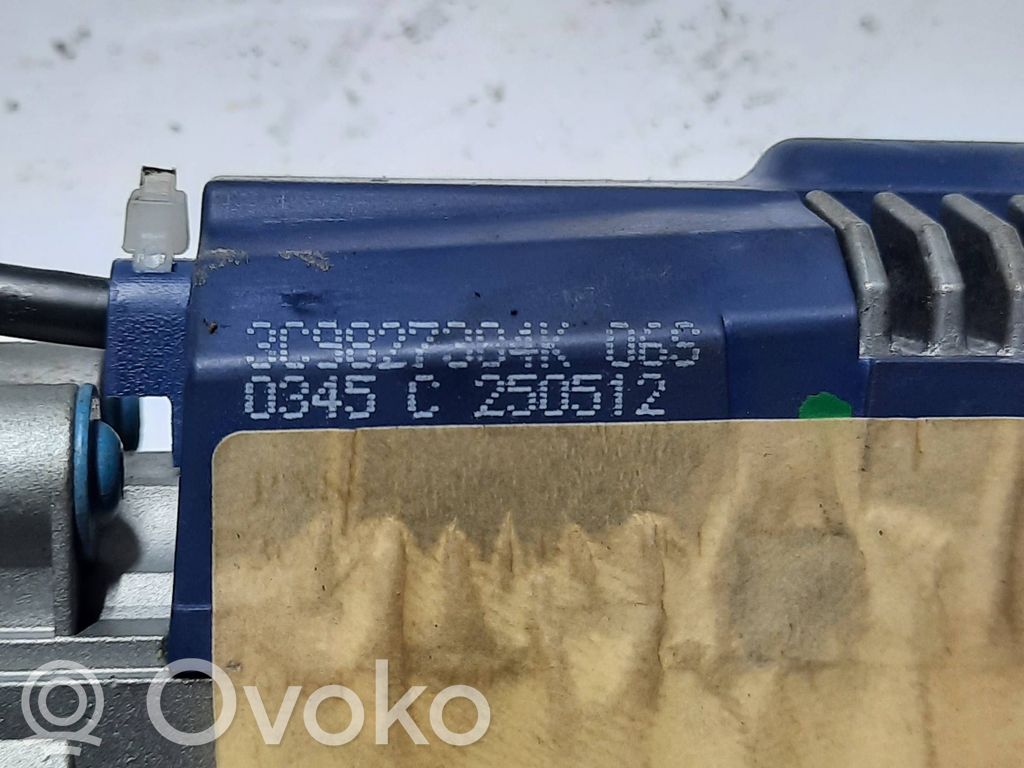 Pompa / Siłownik klapy tylnej bagażnika / Komplet   E5030118,3C9827384K