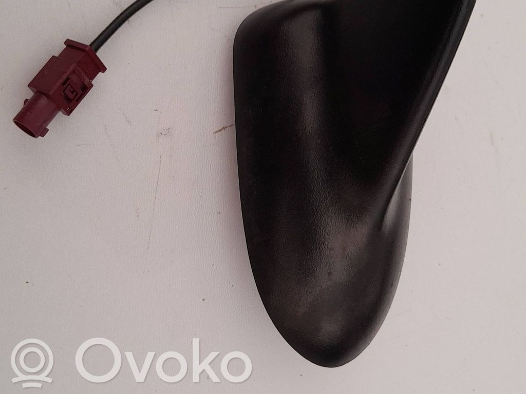 Opel Insignia A GPS-pystyantenni 